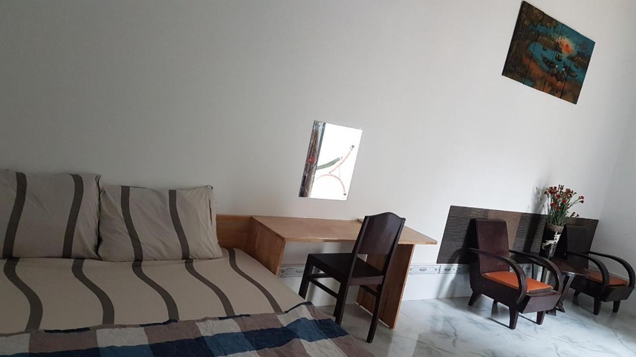 Hoa Lan Motel & Homestay Giong Tu Dien Kamer foto