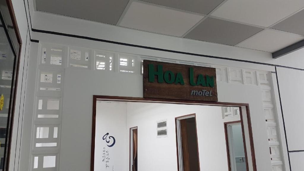 Hoa Lan Motel & Homestay Giong Tu Dien Buitenkant foto