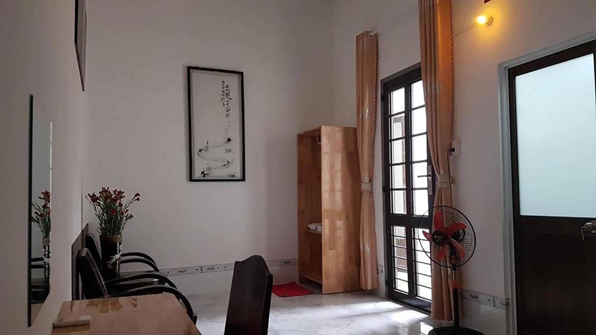 Hoa Lan Motel & Homestay Giong Tu Dien Buitenkant foto